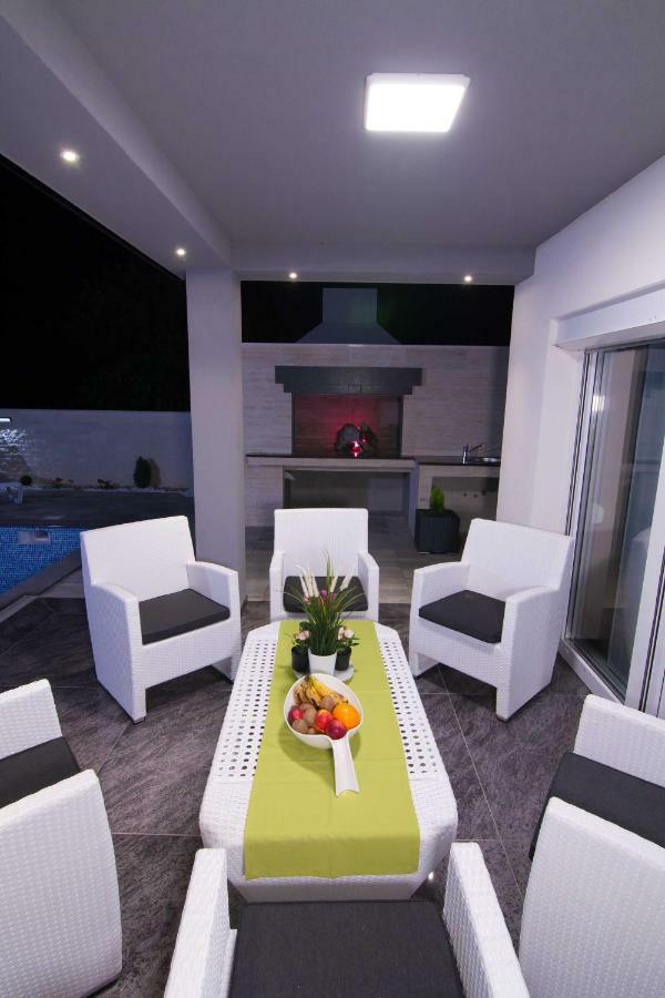 Luxury Villa Beganovic-Vrh Vrh  Exterior foto